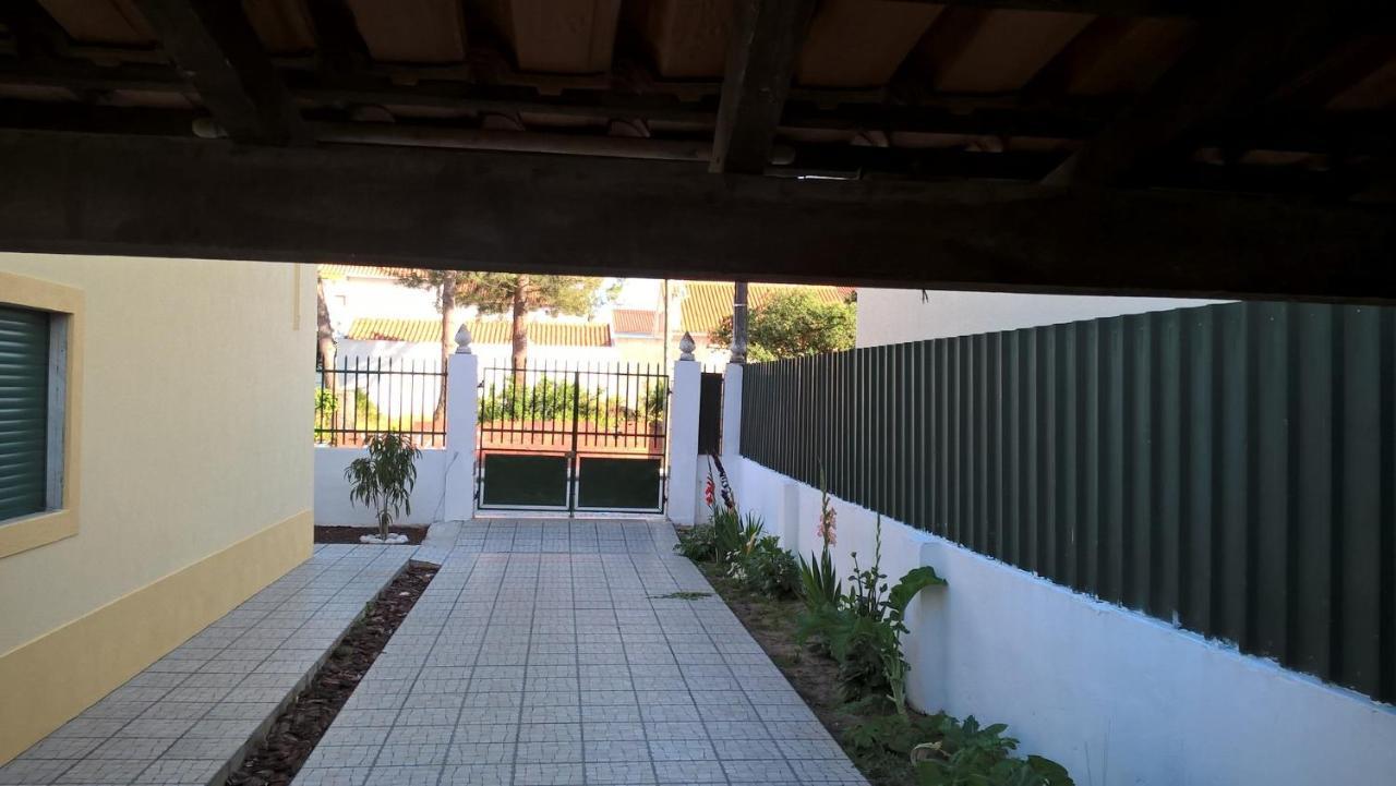 לינה וארוחת בוקר Quinta do Conde Casa Do Limoeiro מראה חיצוני תמונה